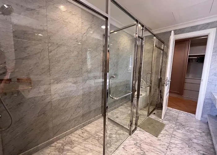 Luxury Private Swimming Pool House For 10pax *