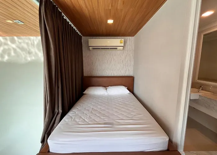 Luxury Private Swimming Pool House For 10pax *