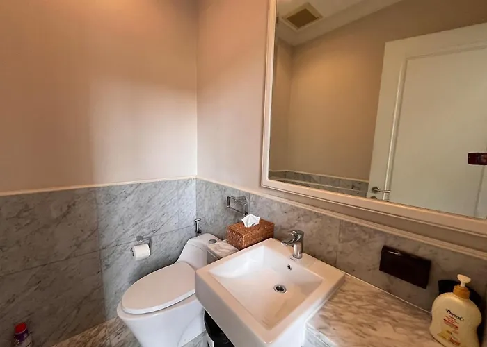 Luxury Private Swimming Pool House For 10pax * Banguecoque