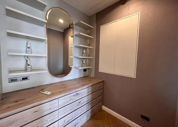 Luxury Private Swimming Pool House For 10pax Apartamento